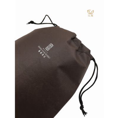 18 BAG 環保袋，國內外五星級飯店認可的專業品質，量身訂製尺寸，客製化 LOGO，各種環保袋、不織布手提袋、宣傳購物袋、收納袋、禮品包裝袋、活動贈品袋、保溫袋、覆膜袋、保冷袋、無紡袋、帆布袋、棉布袋、福袋、束口袋、備品袋、防塵袋